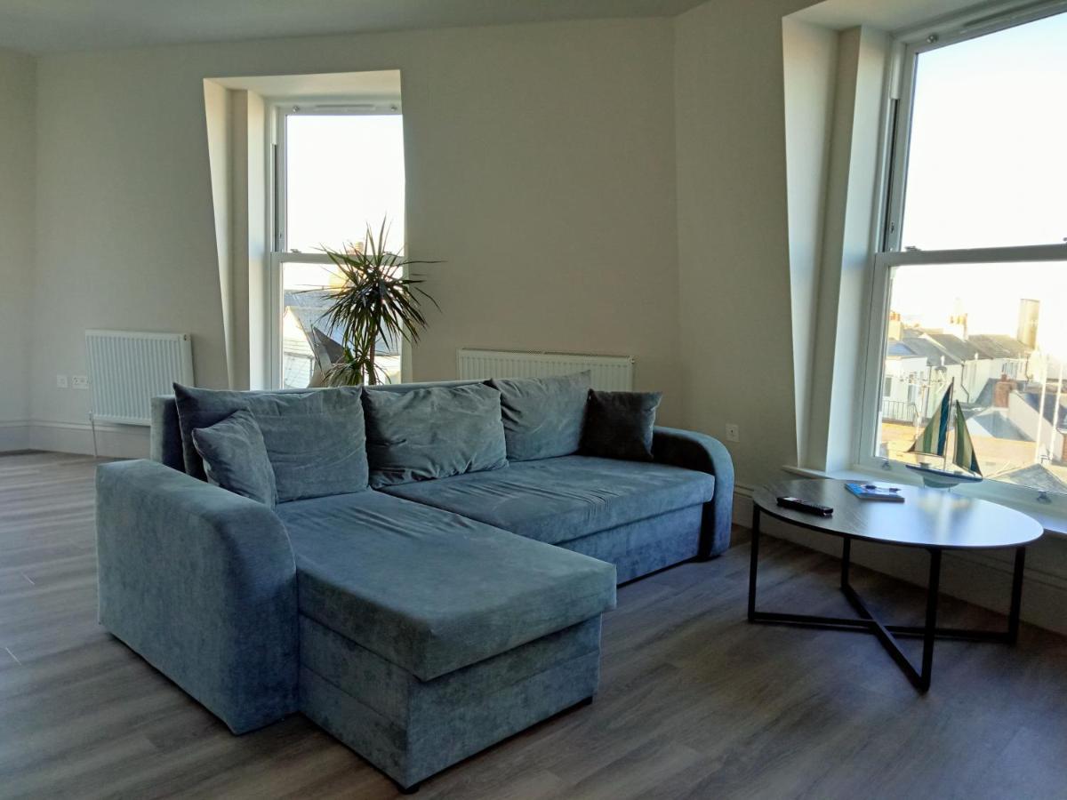 Glorious Duplex Holiday Apartment By The Sea Bognor Regis Eksteriør bilde