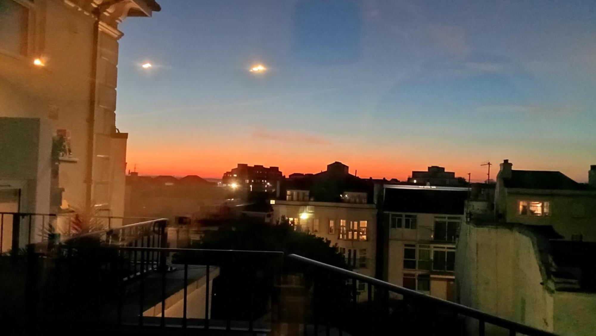 Glorious Duplex Holiday Apartment By The Sea Bognor Regis Eksteriør bilde